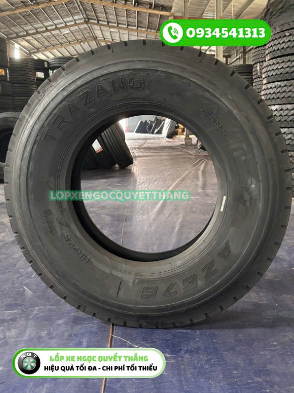AZ676 11R22.5