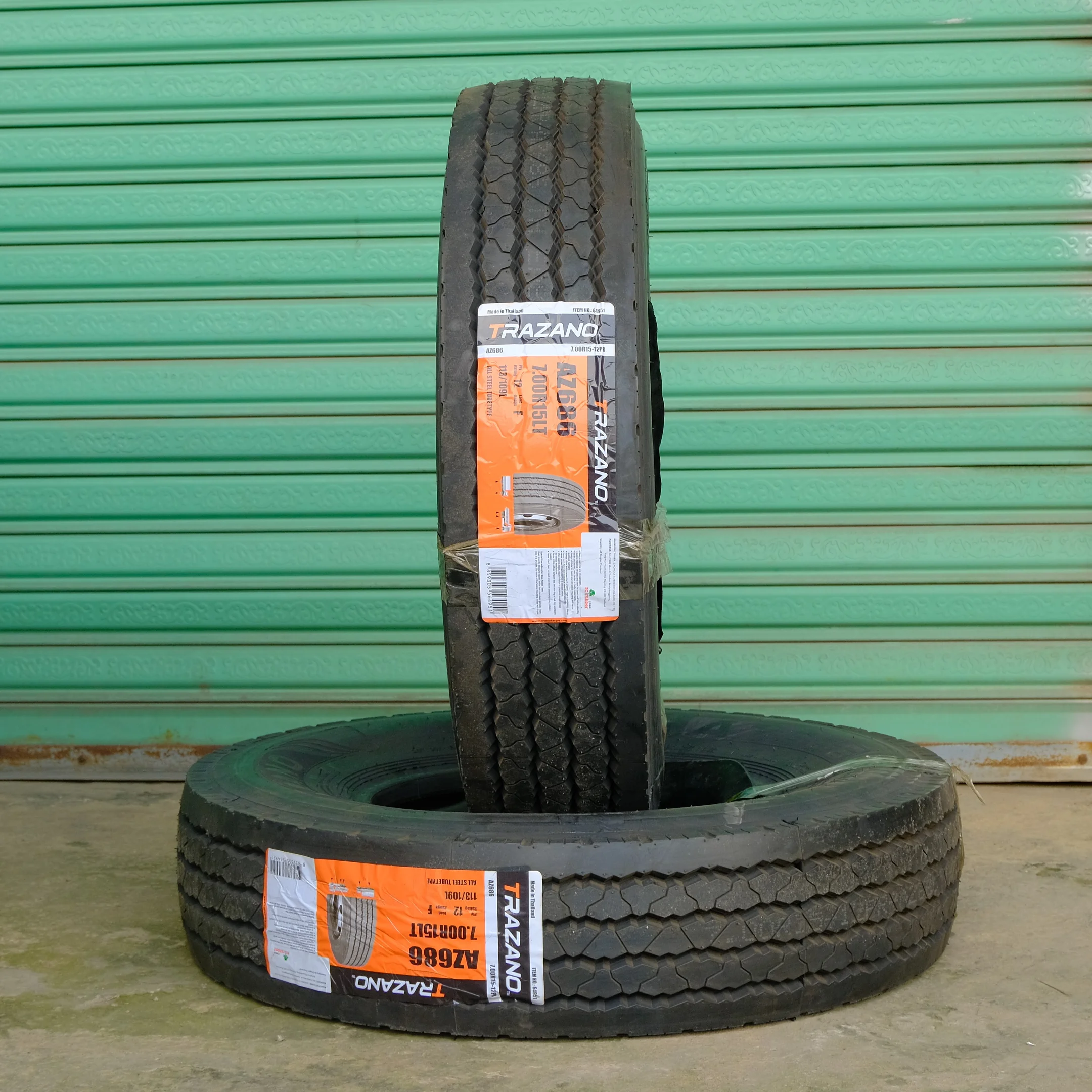 AZ686 7.00R15