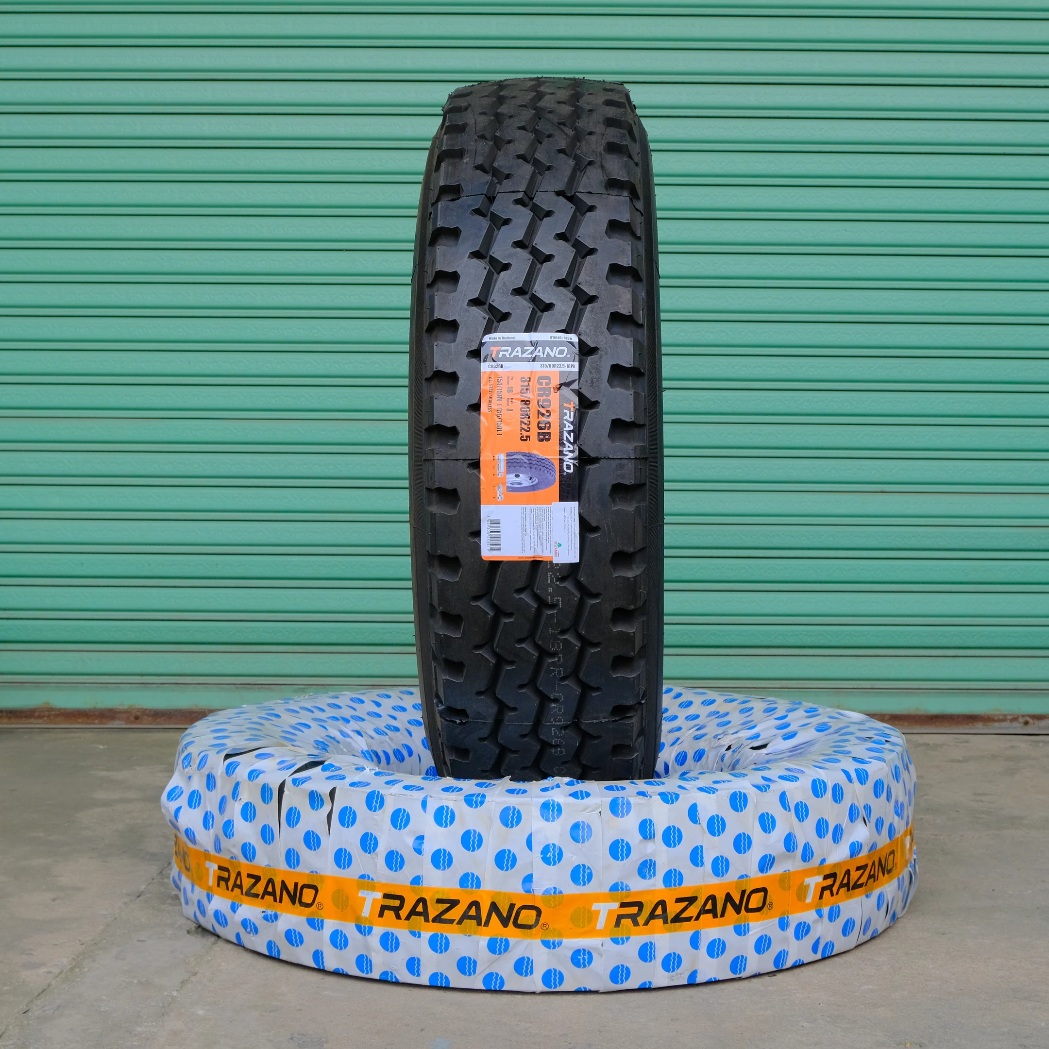 CR926B 315/80R22.5