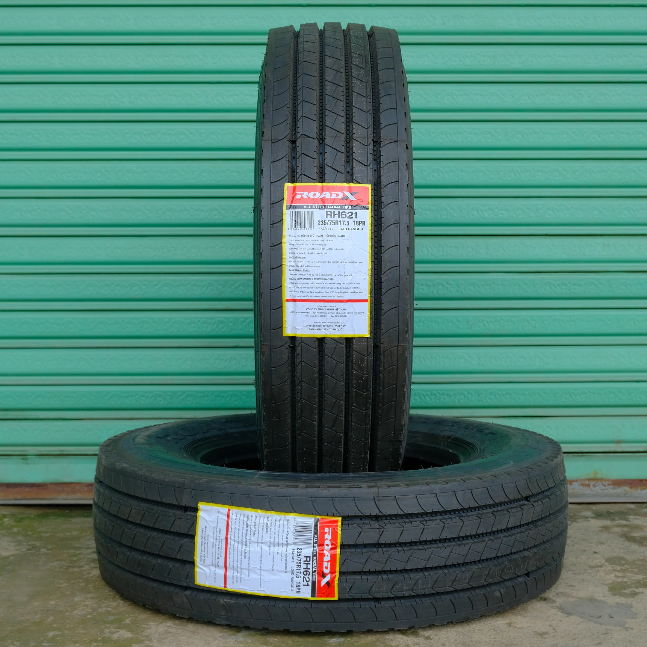 RH621 235/75R17.5