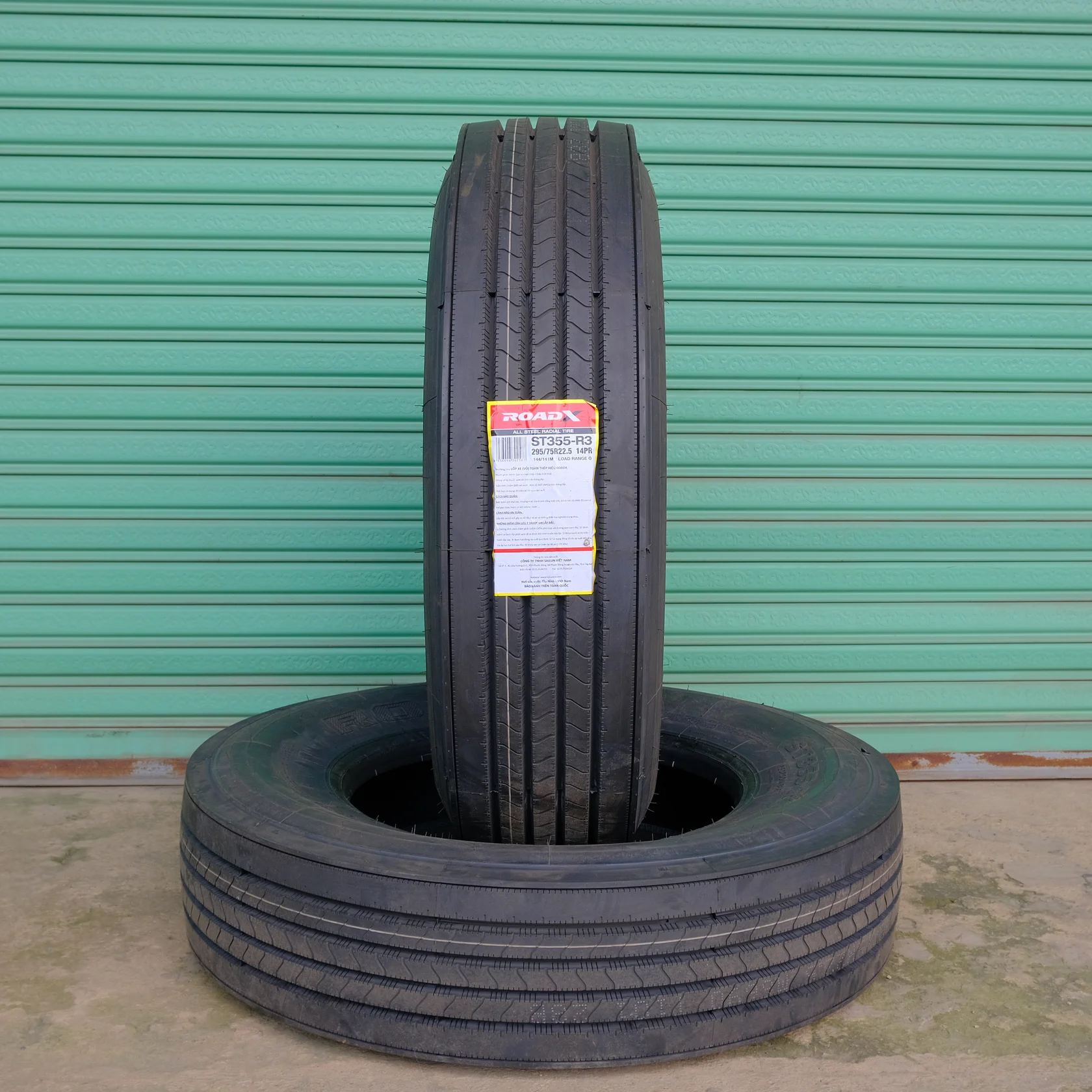 ST355-R3 295/75R22.5